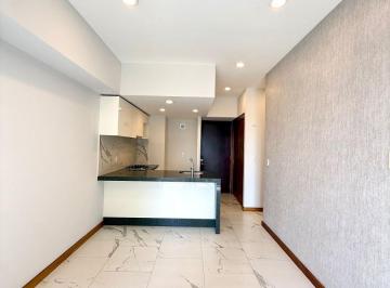 Departamento en piso 3 cuenta con 2 recámaras, 2 baños completos y 2 cajones de  · Departamento en Renta en Centenario