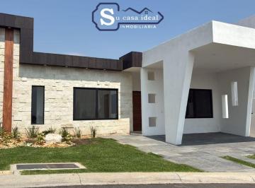 Casa de 3 habitaciones, Atlatlahucan · Bonita Casa en Fraccionamiento Lomas de Cocoyoc