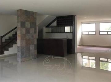Casa · 660m² · 4 Recámaras · 4 Estacionamientos · Casa en Venta en Sexta Sección de Lomas Verdes