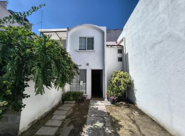 Casa · 70m² · 3 Recámaras · 1 Estacionamiento · Casa en Renta, 3 Reamaras, Estudio, 1 Baño Completo