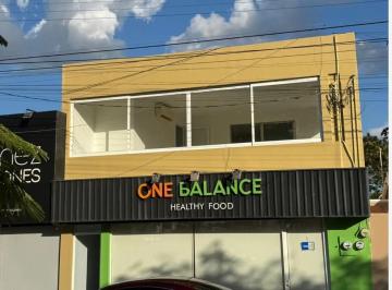 1 · Rento Local Comercial en Av Principal
