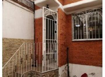 Casa de 4 habitaciones, Ecatepec de Morelos · Venta de Casa con 4 Rec. 2 Baños Calle Cerrada Bonito Ecatepec