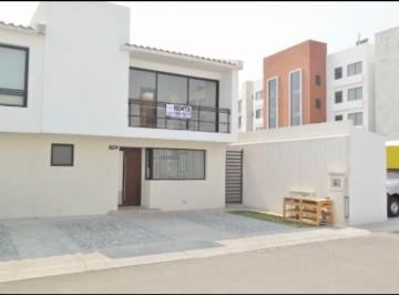 Casa de 3 habitaciones, Metepec · Renta Casa en Los Castaños Club Residencial Metepec