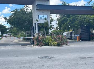 Terreno / Lote · 204m² · Terreno de 204 m² en Arcos Bambú, Playa del Carmen