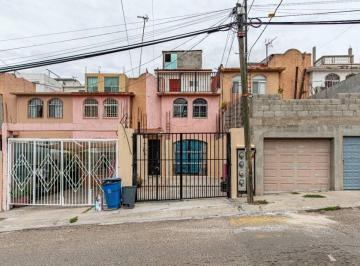Casa de 4 habitaciones, Tijuana · Casa - Duplex en Renta Lomas Virreyes