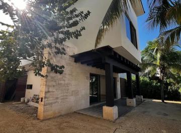 1 · Villa en Venta en Zona Norte Harmonia Yucatán Country Club, Mérida Yucatán