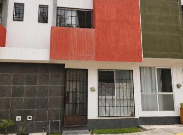 Casa en condominio · 59m² · 3 Recámaras · 1 Estacionamiento · Casa en Condominio con Alberca en Emiliano Zapata Morelos, a 5 Minutos de Cinepolis y Chedrahui.