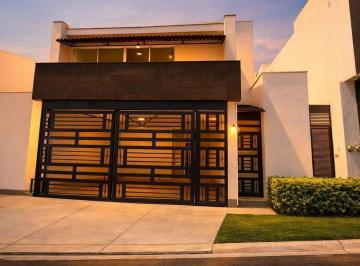 0dab85956c29a77e59316c89bc188d90ae259ff25d754f0c3258d772e825e98f · Casa en Residencial Las Brisas