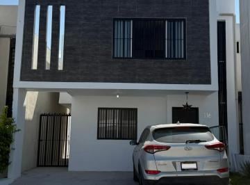 Casa de 3 habitaciones, Monterrey · Bonita Casa en Privada Cumbres del Sol