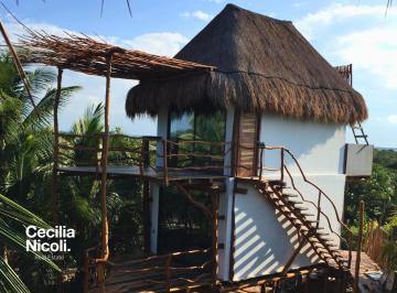 Edificio Venta · Hotel Ecológico en Venta en El Cuyo, a Pasos de La Playa