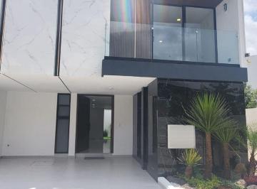 Casa en condominio de 4 habitaciones, San Andrés Cholula · Casa de 253 m² con 4 Recámaras en Venta en Lomas de Angelópolis