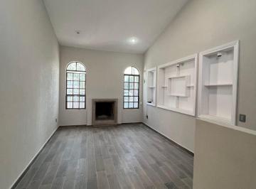 Casa de 3 habitaciones, Saltillo · Casa de Una Planta en Venta Col. Alpes