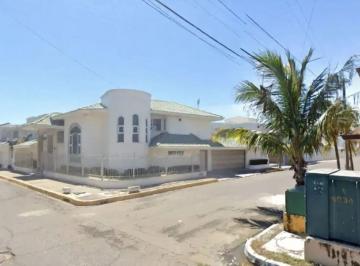 Casa de 6 habitaciones, Boca del Río · Venta de Casa en Veracruz - Boca del Rio - Fraccionamiento Costa de Oro