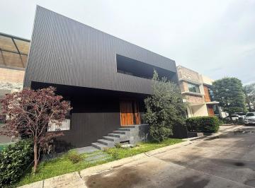 Casa de 5 habitaciones, Zapopan · Casa en Venta en Villa Verona, Zapopan