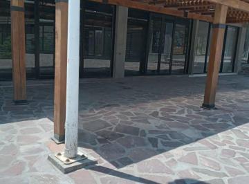 Vista exterior del local · Renta Local Comercial Excelente Ubicacion