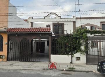 Casa de 3 habitaciones, Saltillo · ¡Casa en Venta en Zona Centro de Saltillo!