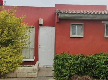 Casa de 1 habitación, Huehuetoca · Pie de Casa Jardín Muy Amplio Al Enfrente de La Casa