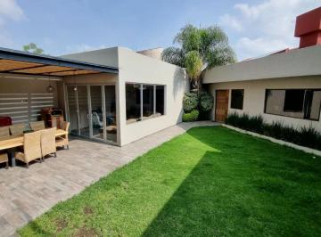 Casa de 4 habitaciones, Huixquilucan · Residencia Excepcional en La Herradura | 1,480 m² de Terreno + Gran Jardín
