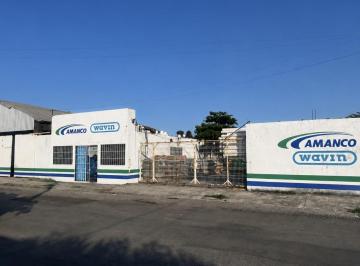 Local comercial · 585m² · Bodega en Venta en Los Pinos