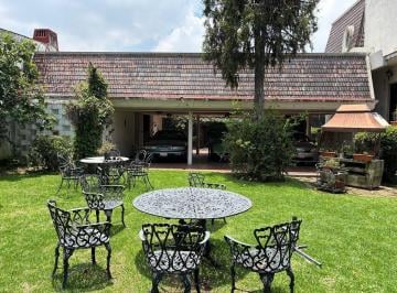 97efa23d379f4f7f12b166b53d07e76b7896d7ad822c4c35d692cf2b015cf4a8 · Casa en Venta en Cerrada con Hermoso Jardín