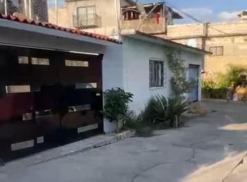 Casa · 42m² · 2 Recámaras · 1 Estacionamiento · Casa Sola en Ocotepec Cuernavaca - Maz - 2750 - Cs