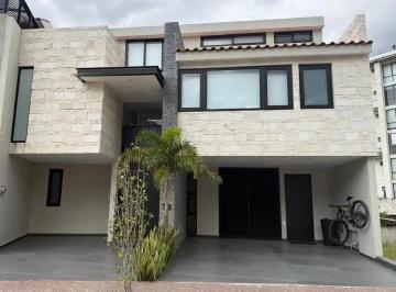 1 · Casa en Renta Amueblada en Puebla Lomas de Angelópolis II Cluster Toscana