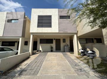 Casa · 134m² · 3 Recámaras · 2 Estacionamientos · Casa en Renta en Murano Residencial