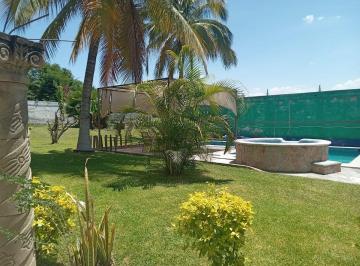 7c702e43f41bddff43e7c2c79bb0af236602edce72a3a7b65da4e14b3ca7e882 · Casa en Venta en Tequesquitengo, Estado de Morelos (Se Encuentra Amueblada)