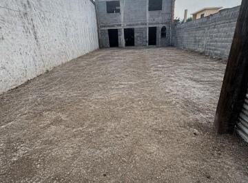 Casa · 240m² · 3 Recámaras · 6 Estacionamientos · Casa en Venta en Obra Gris en El Centro de San Nicolas