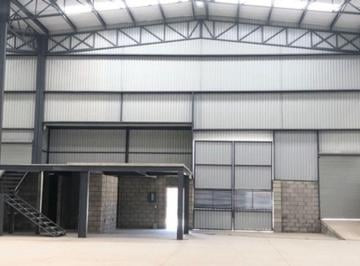 Nave industrial · 575m² · 4 Estacionamientos · Bodega en San Sebastián Tlajomulco Jalisco