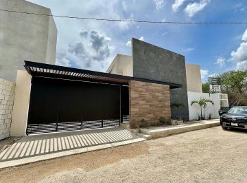 9f15a1b3c3134ad9f74c39f83838ebb7582c722a2111060c8bb964f5bfb89bcb · Townhouse Okte en Venta en Temozon
