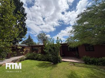 Casa · 310m² · 2 Recámaras · Casa en Venta en Granjas de La Florida