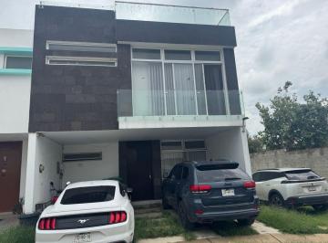 Casa en condominio de 3 habitaciones, Zapopan · Casa en Venta El Campestre Residencial