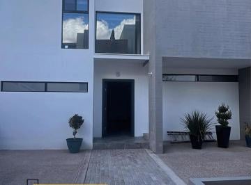 Casa de 3 habitaciones, Chihuahua · Casa en Renta | Lomas del Santuario