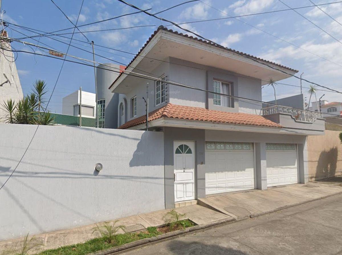 House for Sale in Sauces Miraflores, Uruapan, Michoacán