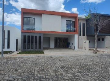 Casa de 4 habitaciones, Mérida · Casa en Venta Mérida| Privada en Temozón Norte| 4 Recámaras| 272 m²