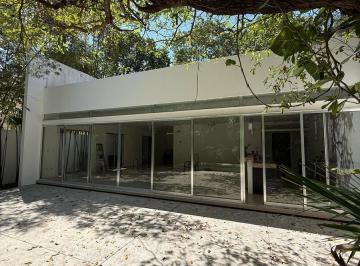 Casa · 231m² · 2 Recámaras · 2 Estacionamientos · Casa en Alamos en Venta