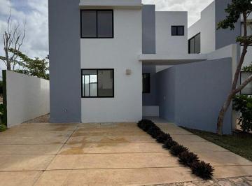 2314f98f41aa691e0878f5633d63e9438a493436c515e7f1292eafec2725ea15 · Casa en Venta en Santa Loreto Ciudad Caucel