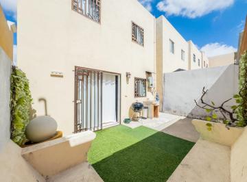 Casa de 3 habitaciones, Tijuana · En Venta - Verona Residencial $3 Mdp, 3 Recámaras, 2 Baños, Patio Trasero, Privada con Kiosco.