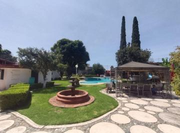 Casa de 4 habitaciones, Cuernavaca · Casa en Renta en Ocotepec