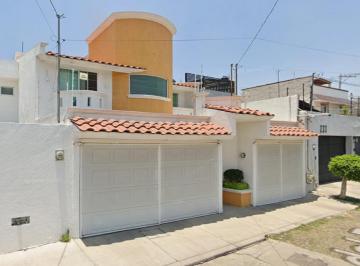Casa de 4 habitaciones, Querétaro · Venta de Casa en Carretas, Santiago de Queretaro, Queretaro