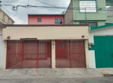 Casa de 3 habitaciones, Iztapalapa · Casa en Compra Venta en San Nicolás Tolentino