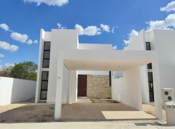 e638d1ca70d29d04b2bf17ab7833ab4a8a2e201cbab4698940dcfe8a5a646575 · Casa en Venta en Privada Morera, Al Norte de Mérida ¡Entrega Inmediata!