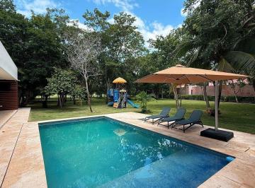 c51b941fbf19b7aa7f6a160fb55a48c9fcbf493b9bd6b4388f9cf94c04875f2a · Renta Residencia Amueblada Frente a Campo de Golf