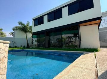 Casa de 5 habitaciones, Cuernavaca · Casa Nueva en Venta en Residencial Sumiya