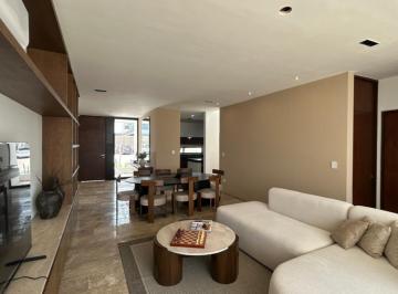 1 · Casa en Venta de 5 Habitaciones Alberca Cuarto de Servicio en Sta Gertrudis Copo