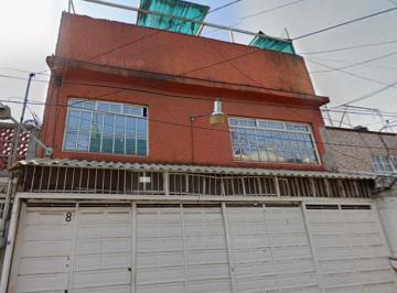 Casa de 4 habitaciones, Ecatepec de Morelos · Casa en Remate Ecatzingo 8 Altavilla Ecatepec de Morelos Estado de México