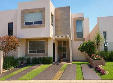 Casa de 3 habitaciones, San Andrés Cholula · Se Renta Casa en Lomas de Angelópolis $15500 en Parque Yucatán