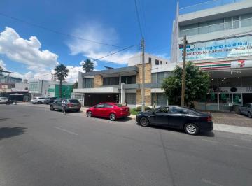 Casa de 6 habitaciones, Puebla · Casa en La Paz Paea Oficinas, Consultorios o Notaria