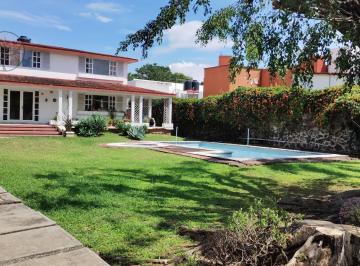 Casa · 422m² · 6 Recámaras · Casa en Venta en Subida del Club Reforma, Cuernavaca